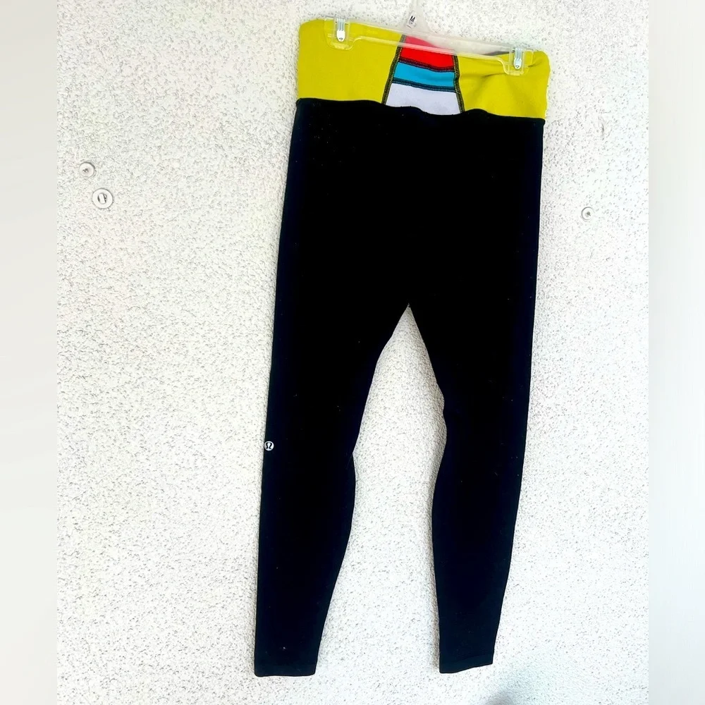 Lululemon legging black with color block waistband 4